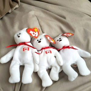 Teenie‎ Beanie Babies (Maple the Bear)